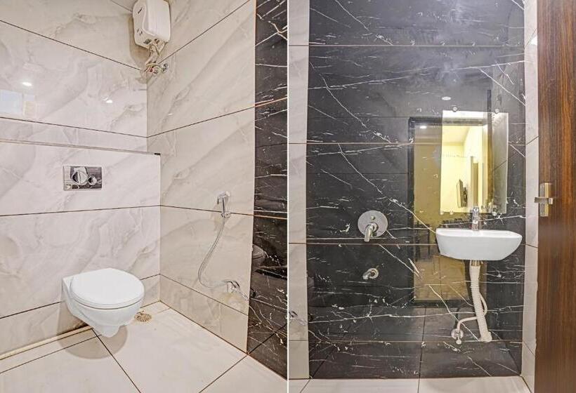 スタンダードルーム, Collection O Kratagya Inn