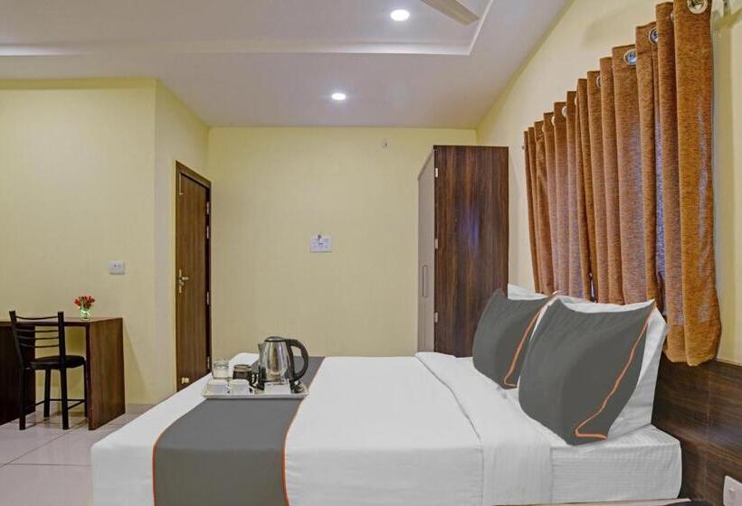 スタンダードルーム, Collection O Kratagya Inn