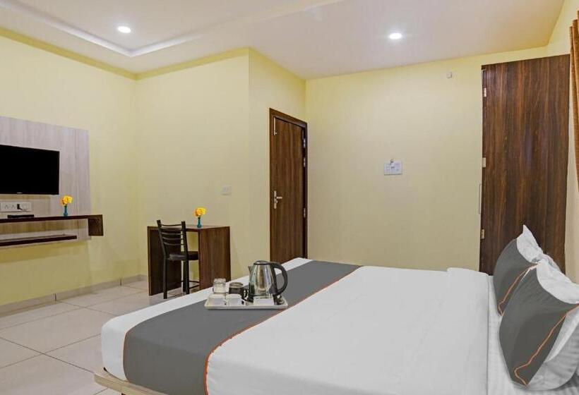 スタンダードルーム, Collection O Kratagya Inn