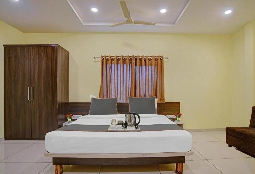 スタンダードルーム, Collection O Kratagya Inn