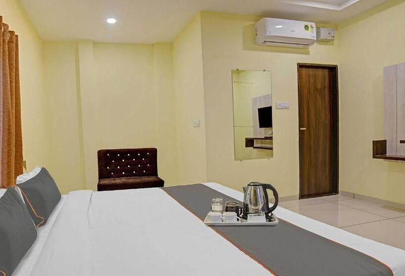 スタンダードルーム, Collection O Kratagya Inn