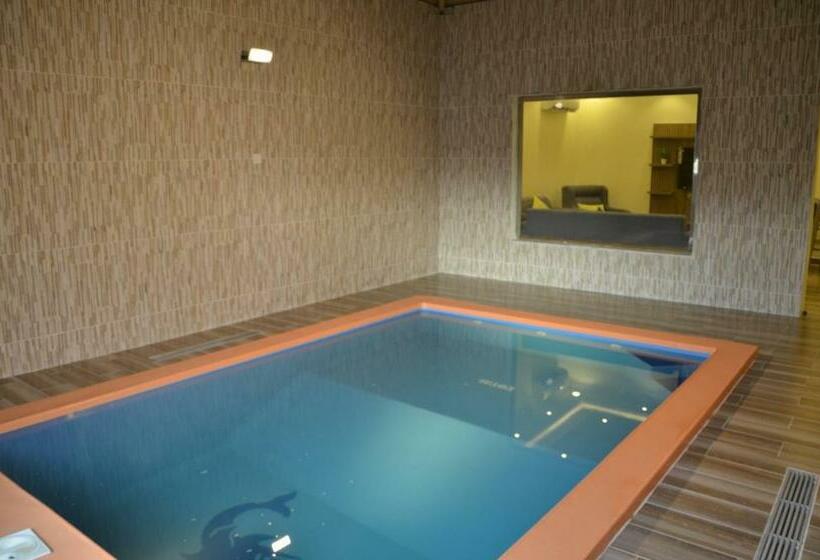 شاليه غرفة نوم واحدة, Marka Resort ماركاريزورت