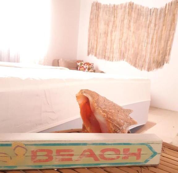 Номер Стандарт, Joebi S House Walking Distance To Rocky Cay Beach Ideal For Families Or Groups