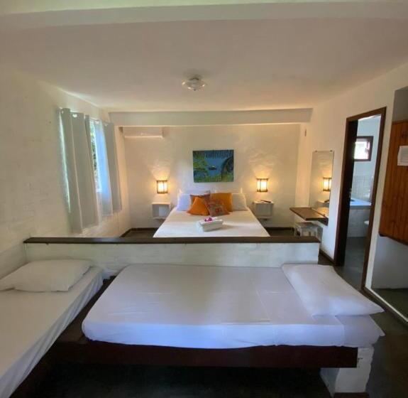 샬레, Pousada Jardim Da Praia