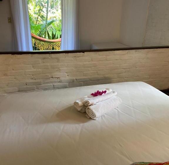 샬레, Pousada Jardim Da Praia