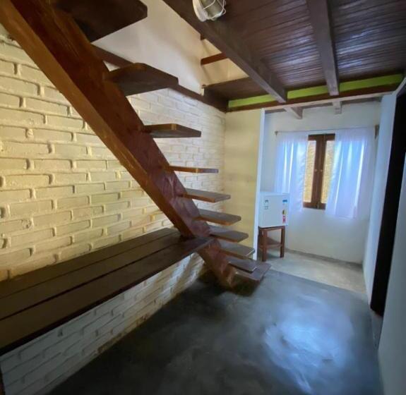 정원 전망 4인용 스탠다드 룸, Pousada Jardim Da Praia