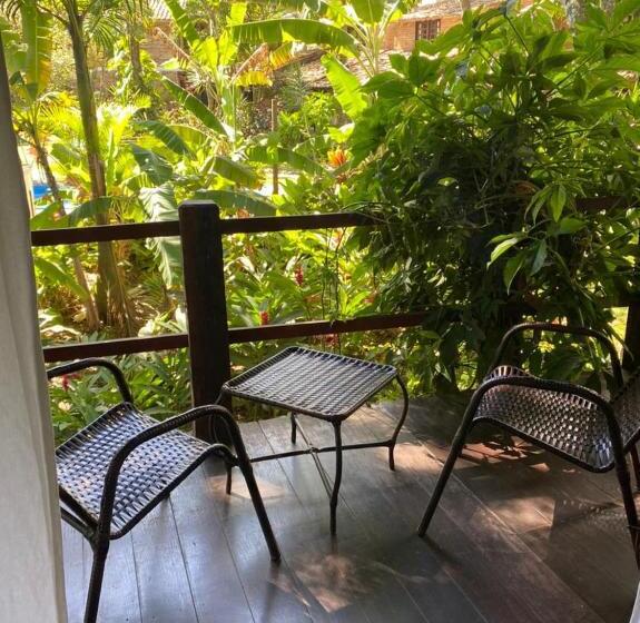 패밀리 룸, Pousada Jardim Da Praia