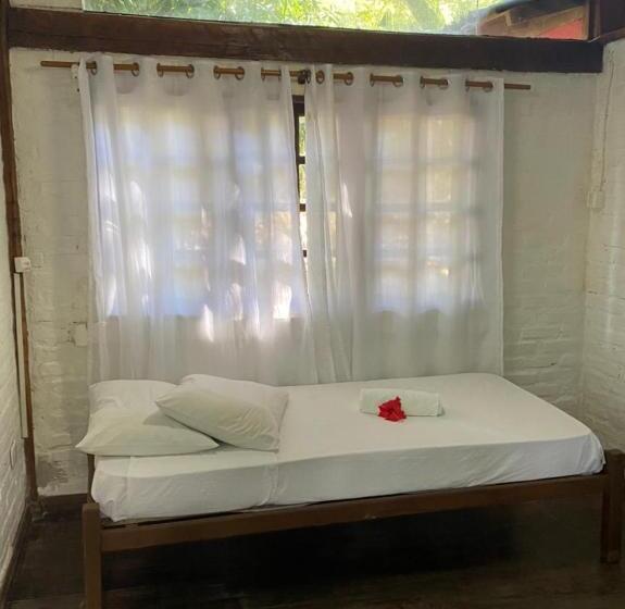 패밀리 룸, Pousada Jardim Da Praia