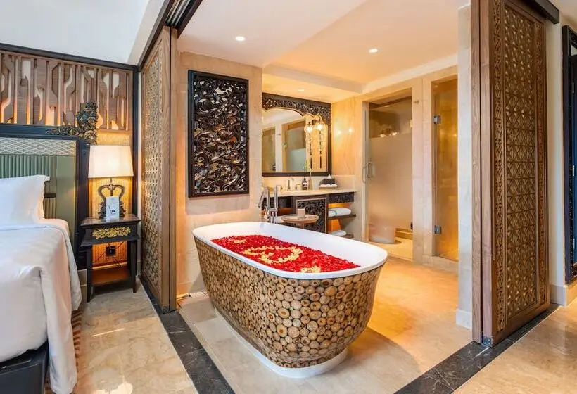 اتاق استاندارد با چشمانداز دریا, Ayana Resort Bali