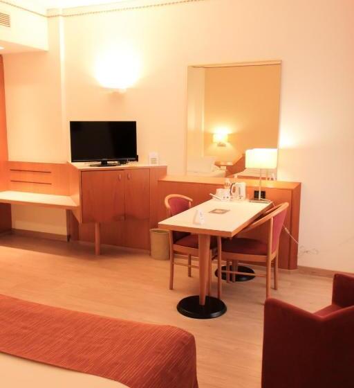 اتاق استاندارد سه نفره, Best Western Mirage Hotel Fiera