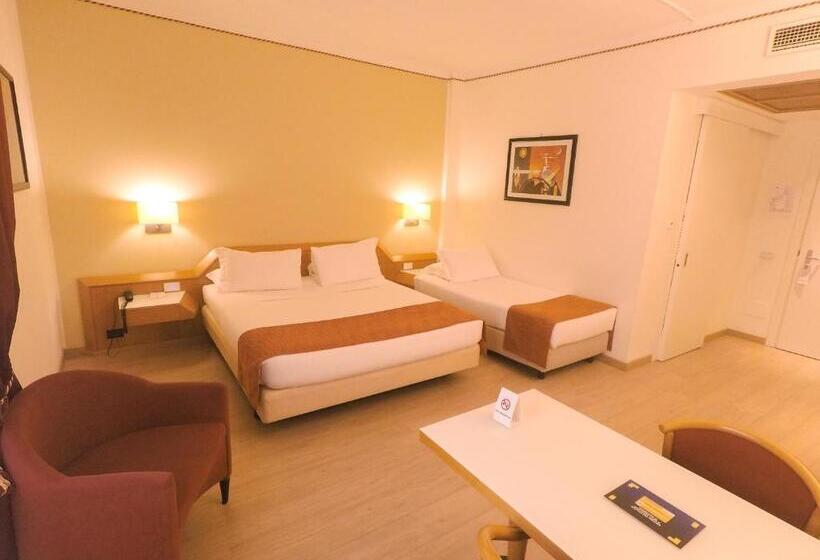 标准三人间, Best Western Mirage Hotel Fiera