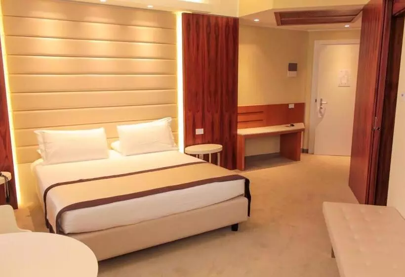اتاق لوکس, Best Western Mirage Hotel Fiera