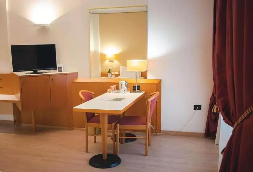 اتاق استاندارد, Best Western Mirage Hotel Fiera
