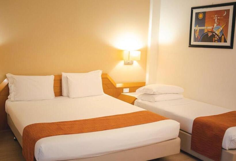 اتاق استاندارد سه نفره, Best Western Mirage Hotel Fiera