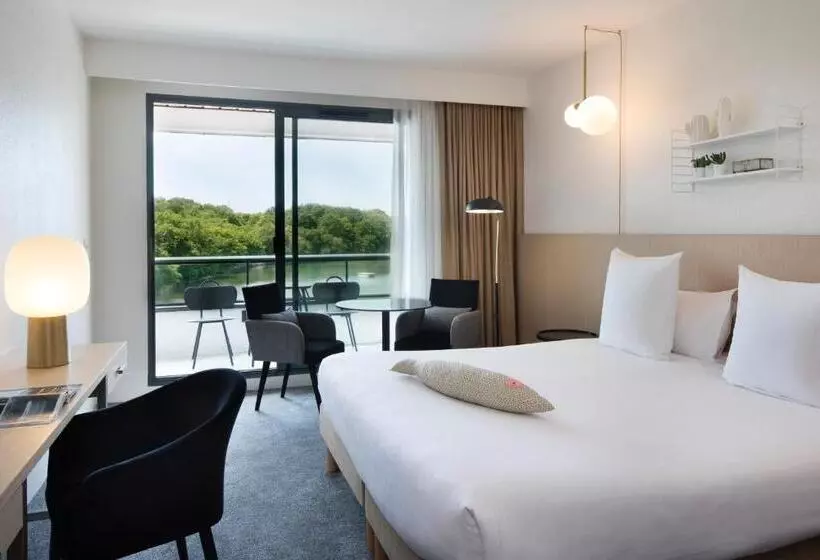 Superior room with lake view, Best Western Plus Hotel Les Rives Du Ter