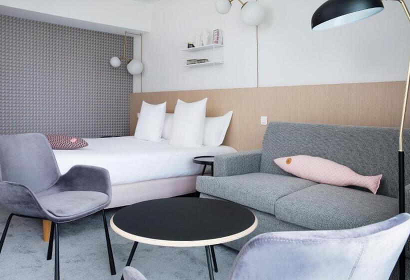 חדר סטנדרט לארבעה, Best Western Plus Hotel Les Rives Du Ter