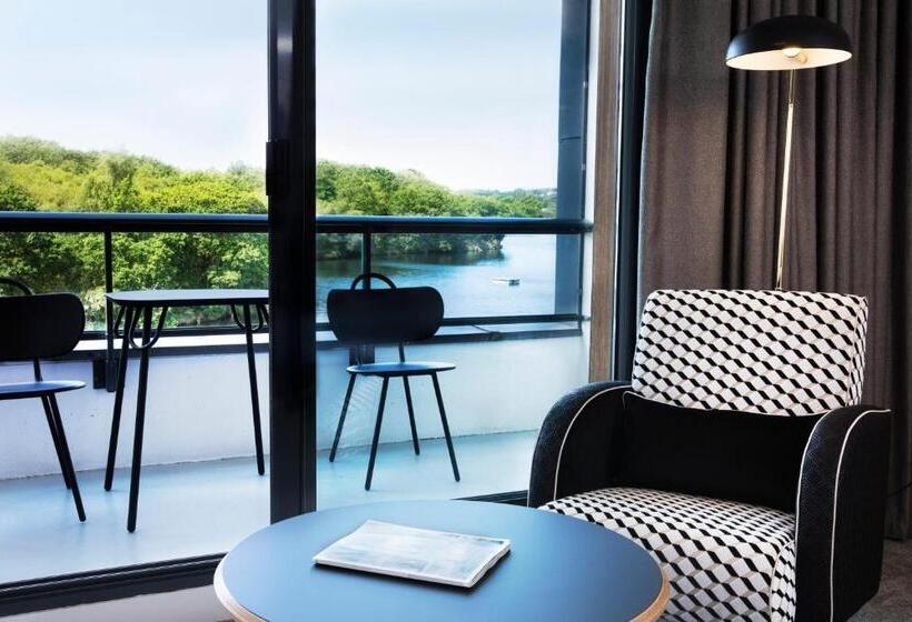 חדר דלוקס נוף לאגם, Best Western Plus Hotel Les Rives Du Ter