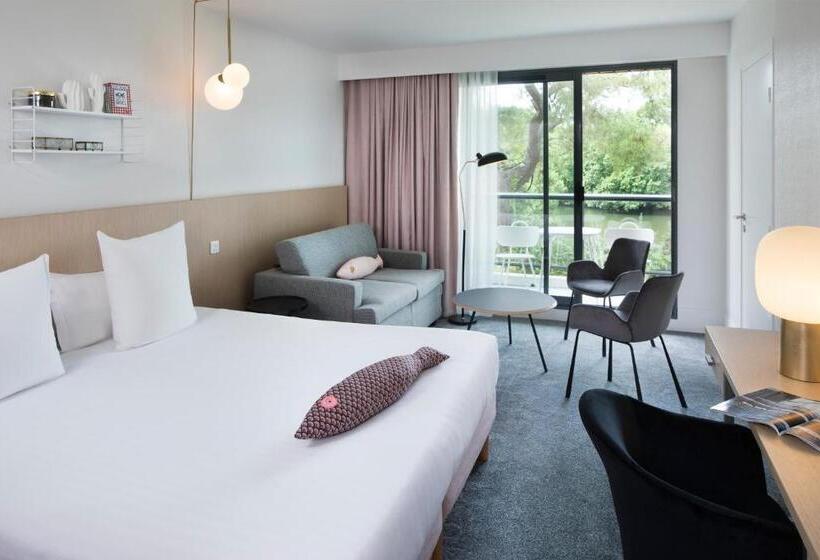 آپارتمان یک خوابه با دری مشترک که هال را جدا می کند., Best Western Plus Hotel Les Rives Du Ter