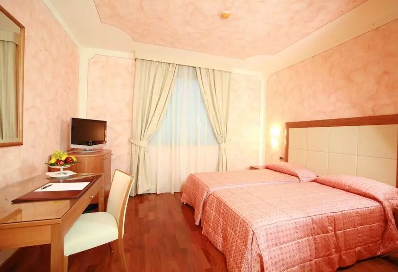 Standard-huone, Grand Hotel Del Parco Bergamo Airport