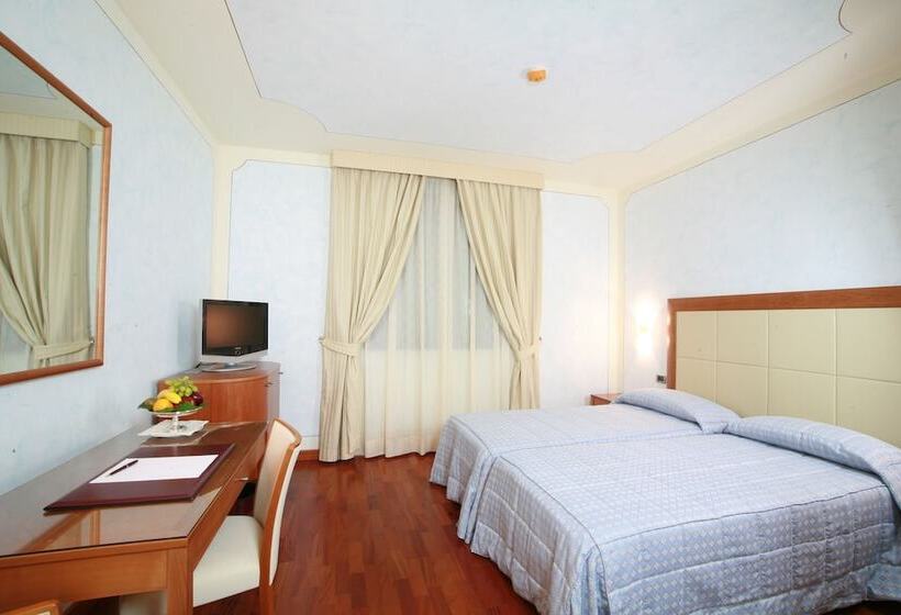 חדר סטנדרט יחיד, Grand Hotel Del Parco   Bergamo Airport