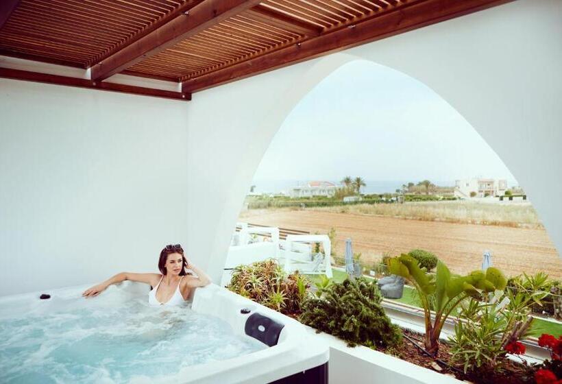 バスタブ付きスタンダードルーム, Amnissos Residence