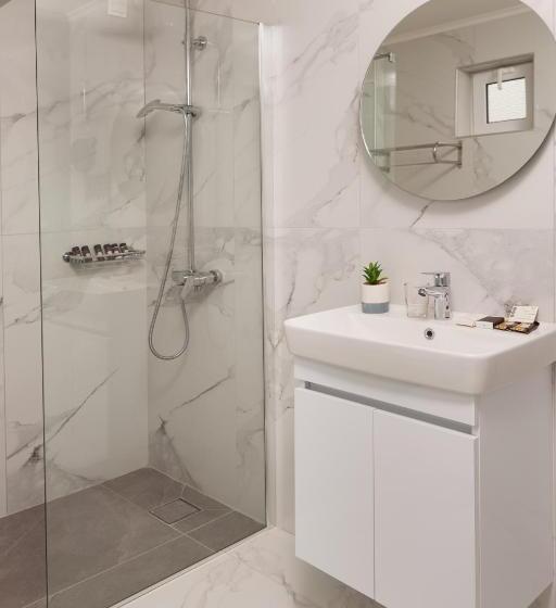 バスタブ付きスタンダードルーム, Amnissos Residence