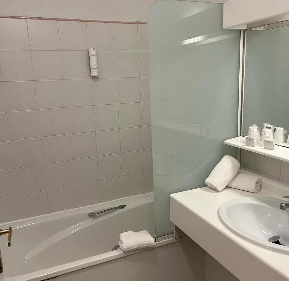 Номер Престиж, Athena