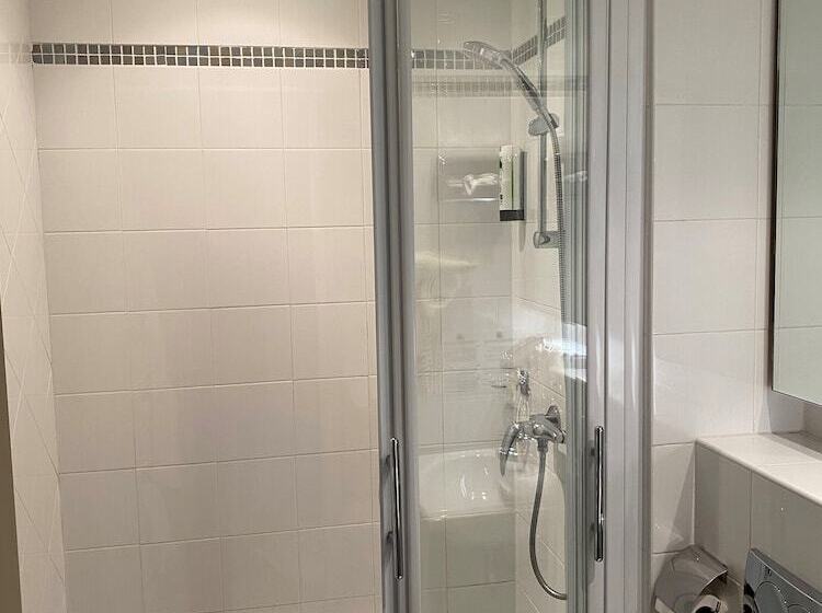 Семейный Номер, Mercure Aix En Provence La Duranne Gare Tgv