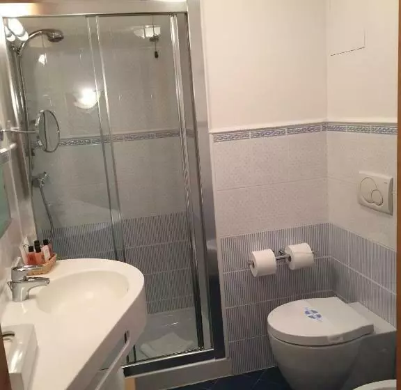 Standard Yhden Hengen Huone Parveke, Campiglio Bellavista