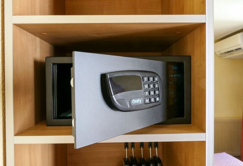 اتاق استاندارد یک نفره, De France Quartier Latin