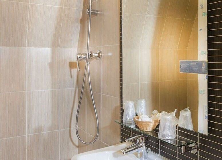 اتاق استاندارد سه نفره, De France Quartier Latin