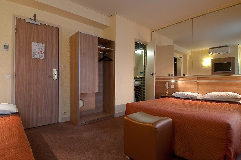 اتاق استاندارد سه نفره, De France Quartier Latin