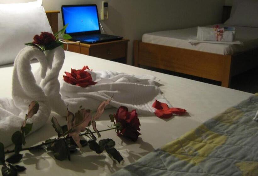 スタンダードスタジオ, Despina Studios