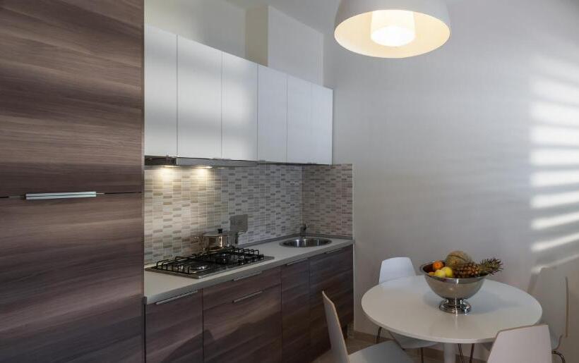 شقة غرفتين, Drago Residence