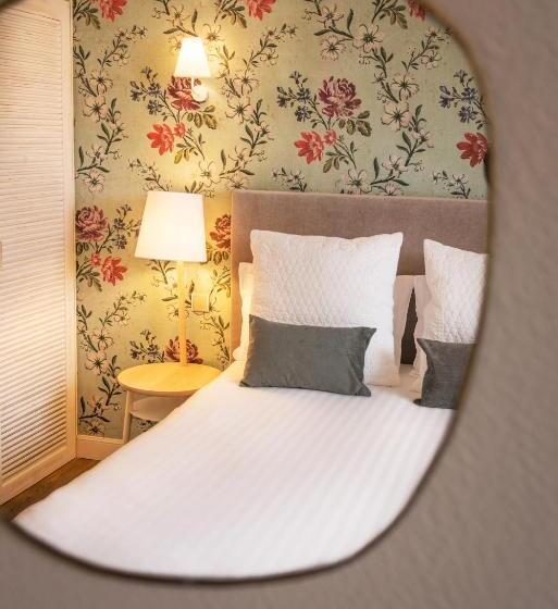 חדר סטנדרט, Edouard Vii