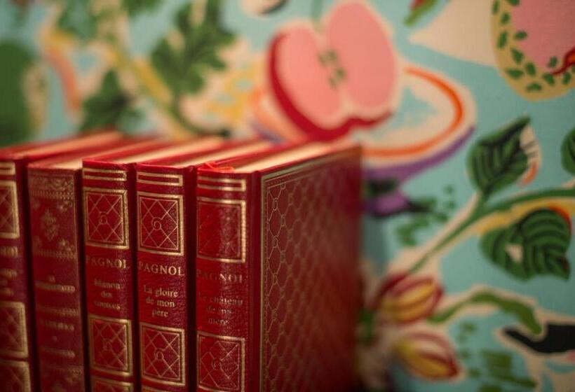 חדר יחיד קלאסי, Edouard Vii