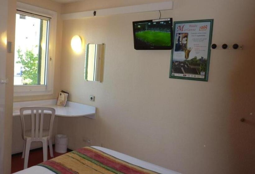 غرفة قياسية ثلاثية, Eco Relais  Pau Nord