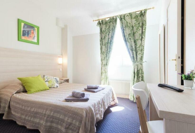 标准间, Le Canada