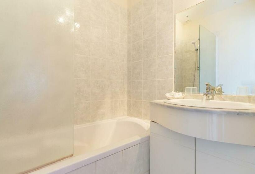 家庭间, Le Canada