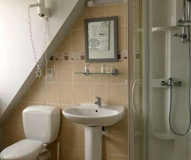 标准间, Le Canada