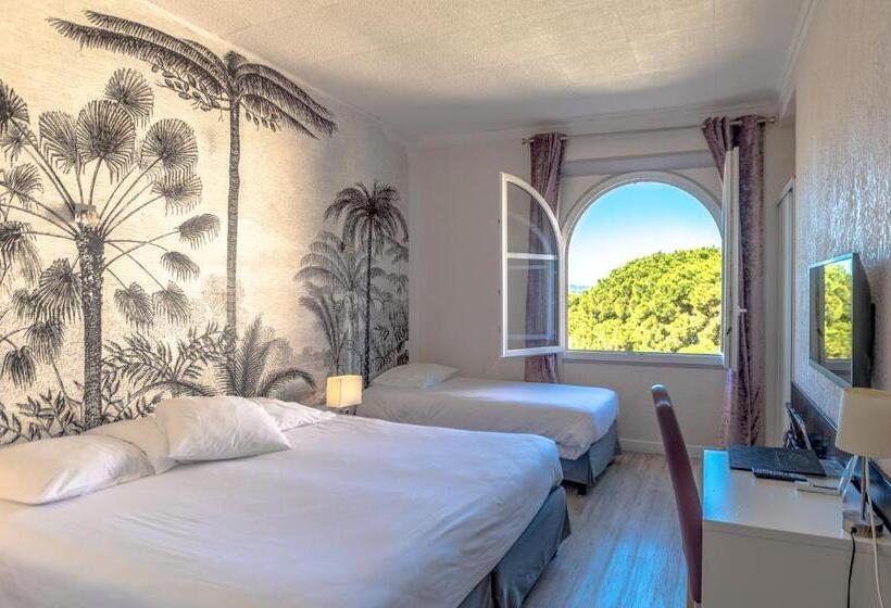 스탠다드 트리플 룸, Les Palmiers