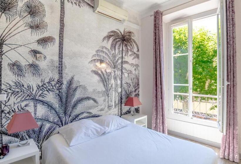 패밀리 룸, Les Palmiers