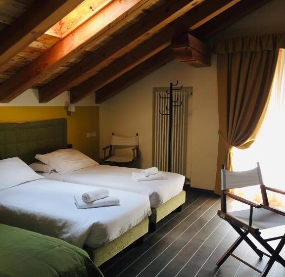 חדר קומפורט לשלושה, Nordend