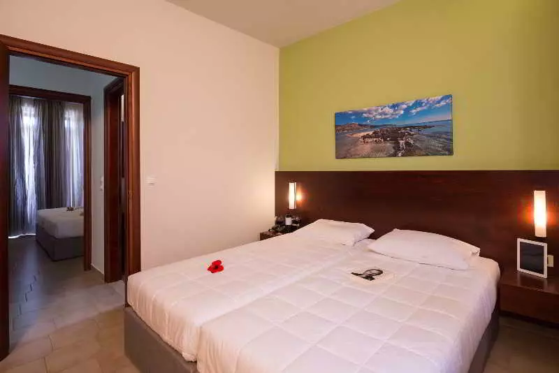 ２ベッドルームアパートメント, Oscar Suites & Village