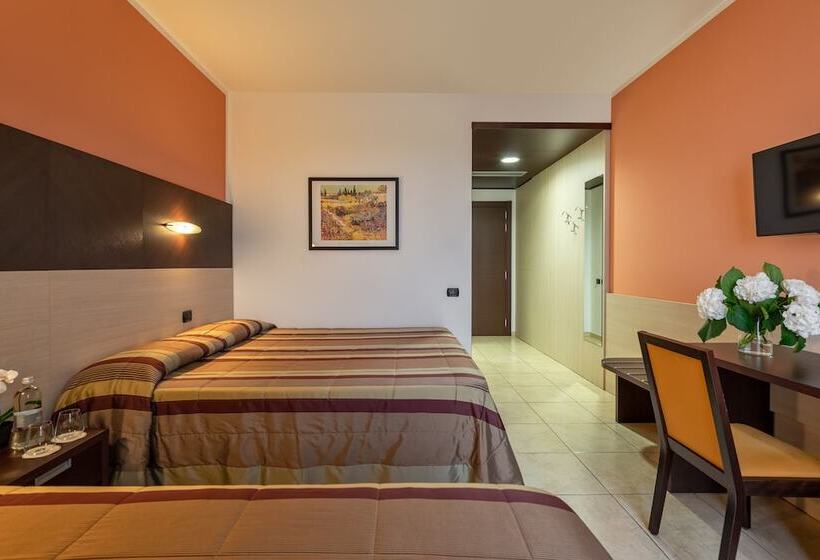 Номер Стандарт, B&b Hotel Settimo Torinese
