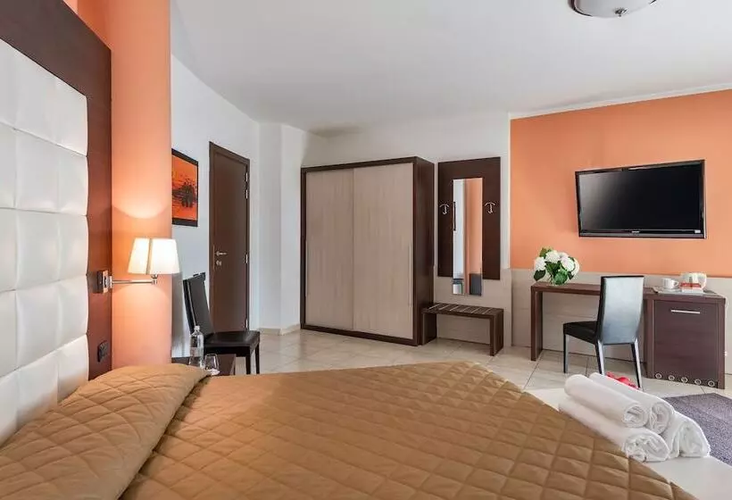 سوییت, B&b Hotel Settimo Torinese