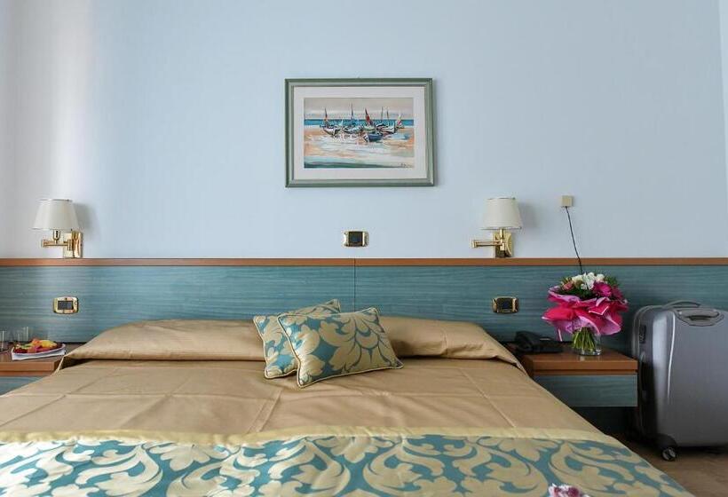 Quarto Standard Vista Mar Lateral com Sacada, Souvenir