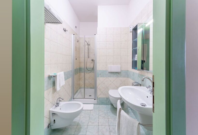 Трехместный Номер Superior, Villa Elena