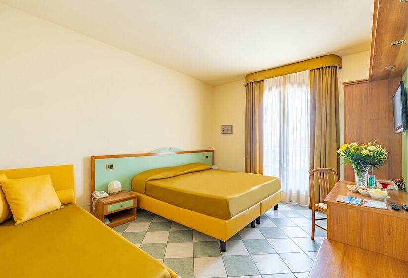 Трехместный Номер Superior, Villa Elena