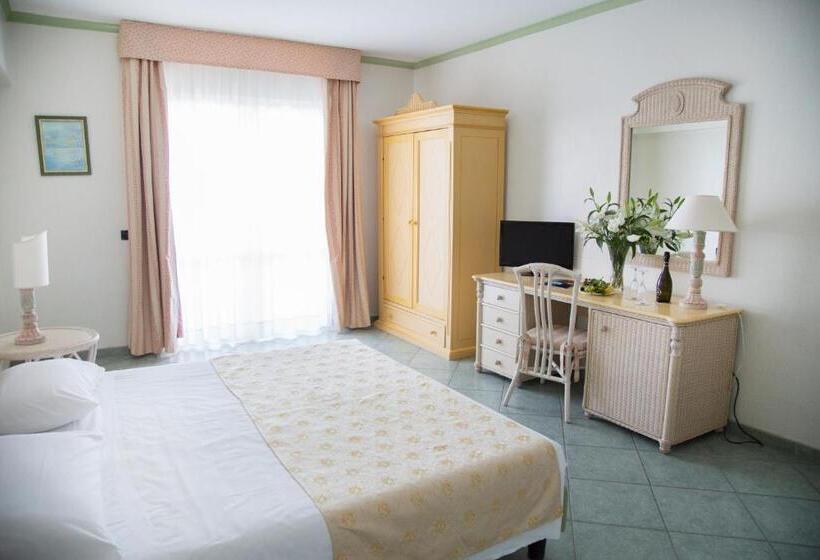 غرفة قياسية, Village Paradise